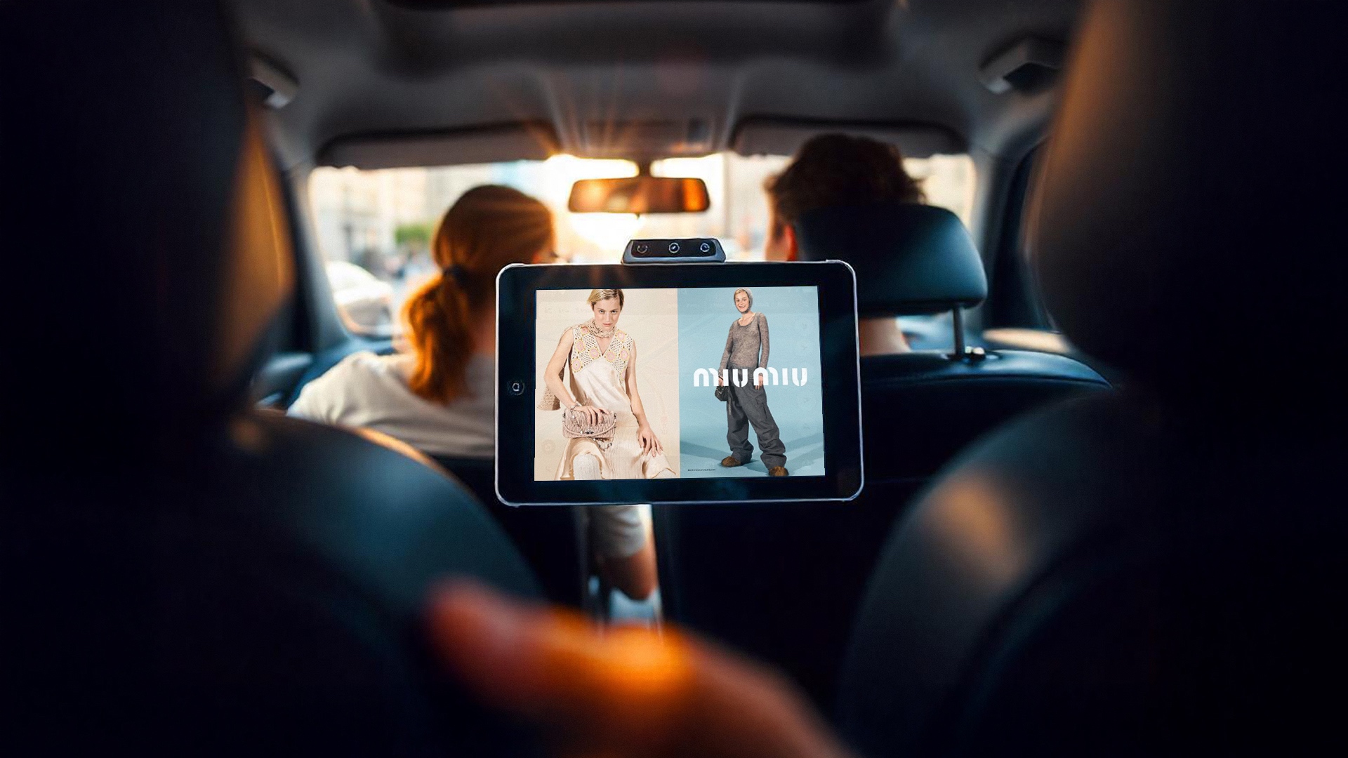 Advertise on EcoTaxi